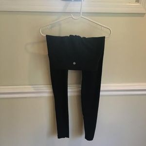 Lululemon Black Wunder Under Leggings